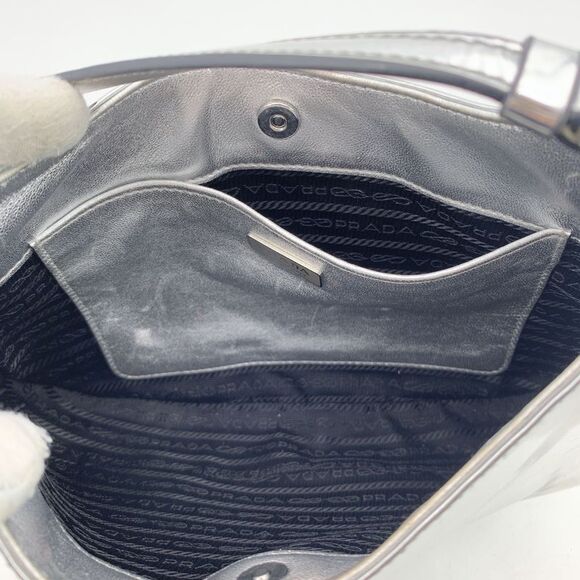 Prada Patent leather Shoulder Bag Cleo - Picture 5 of 6